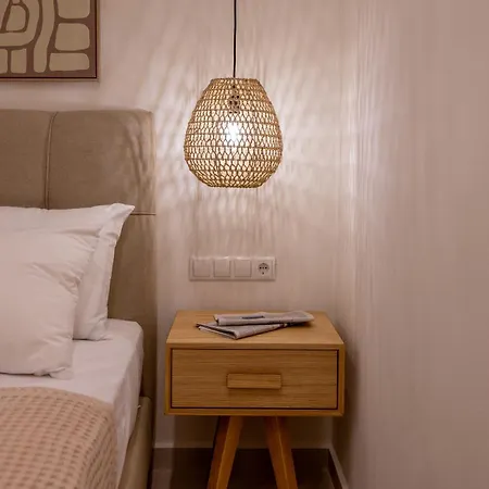 Guver Luxury * Ajía Ána