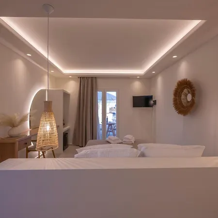 Guver Luxury * Ajía Ána